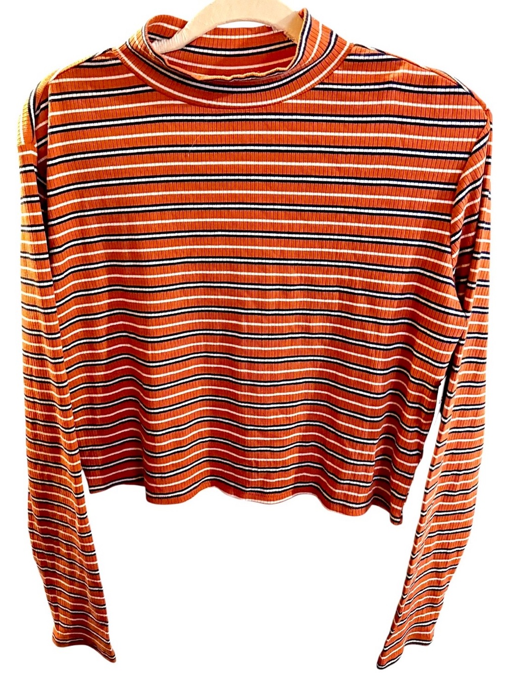 Arizona Jeans Co. Vintage Style Orange Stiped Mock Neck Cropped Shirt